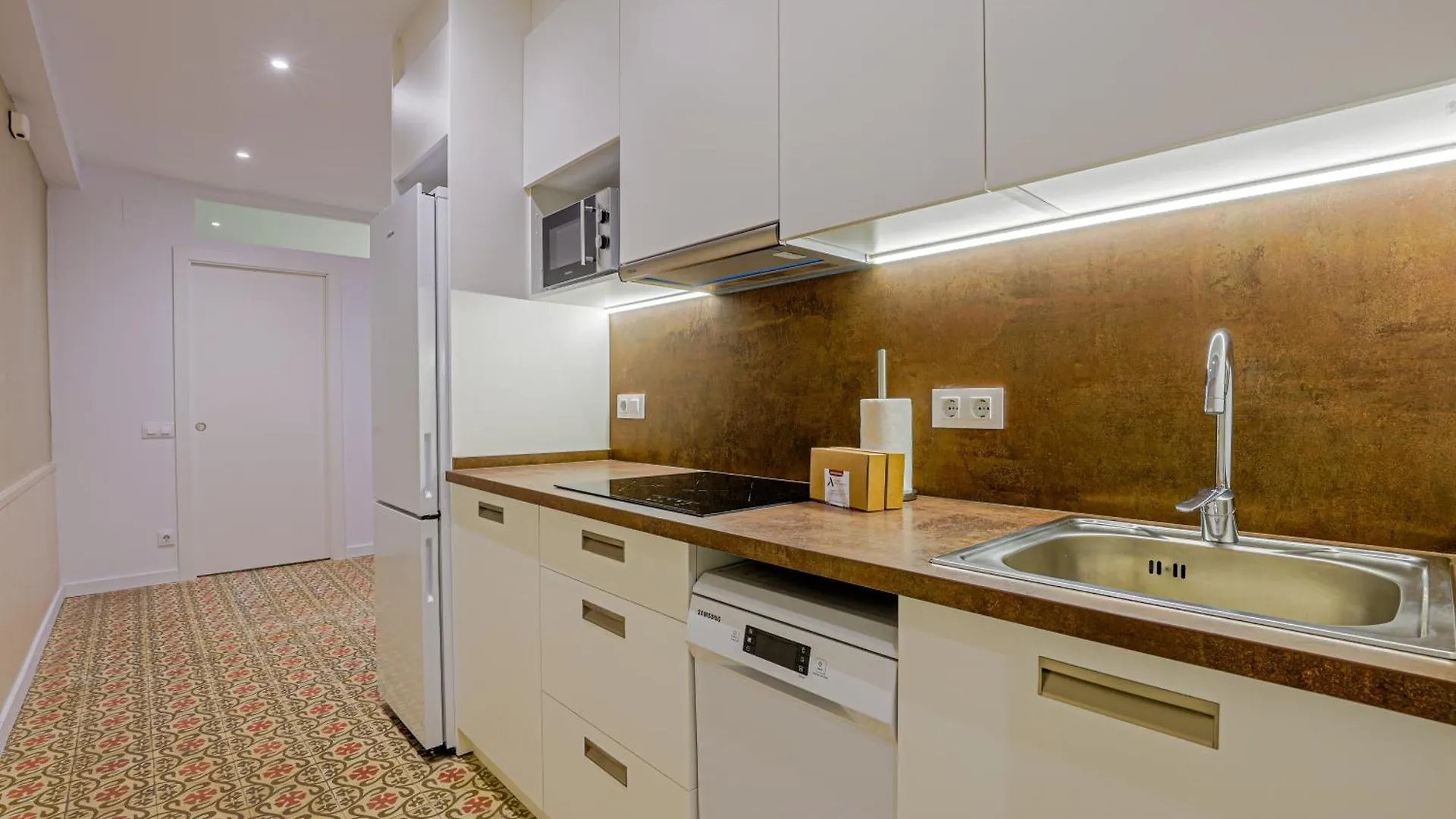 Alcam Books Apartment Barcelona Spain